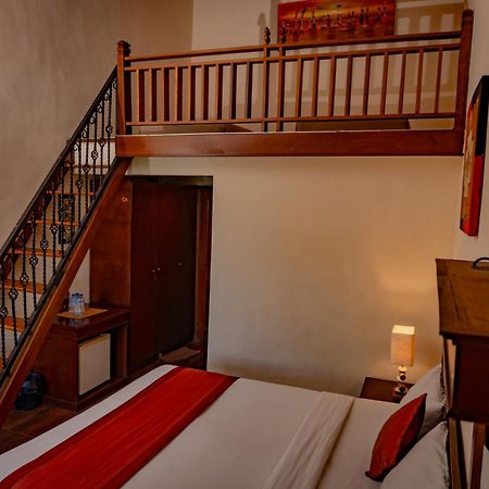Hotel Puri Dibia Kuta Kuta Lombok Eksteriør bilde